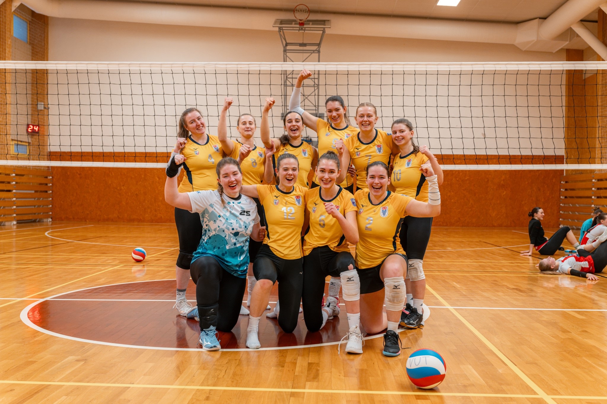 04-2025_volejbalovy-tym-zen_ctvrtfinale-ligy_FOTO-Siroky-Vaclav
