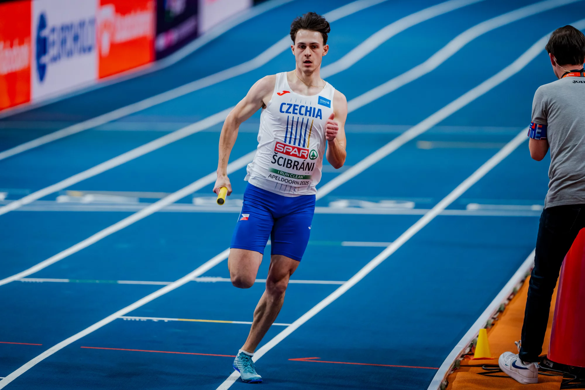 3.2025_ME-Apeldoorn-Atletika_Milan-Scibrani2_Sona-Maleterova
