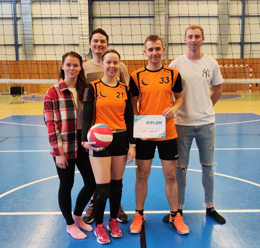 Volejbal, sportovní den 2023, 3.místo Tým k pohledání 3