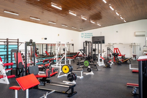 posilovna_vnitrek posilovna_vnitrek