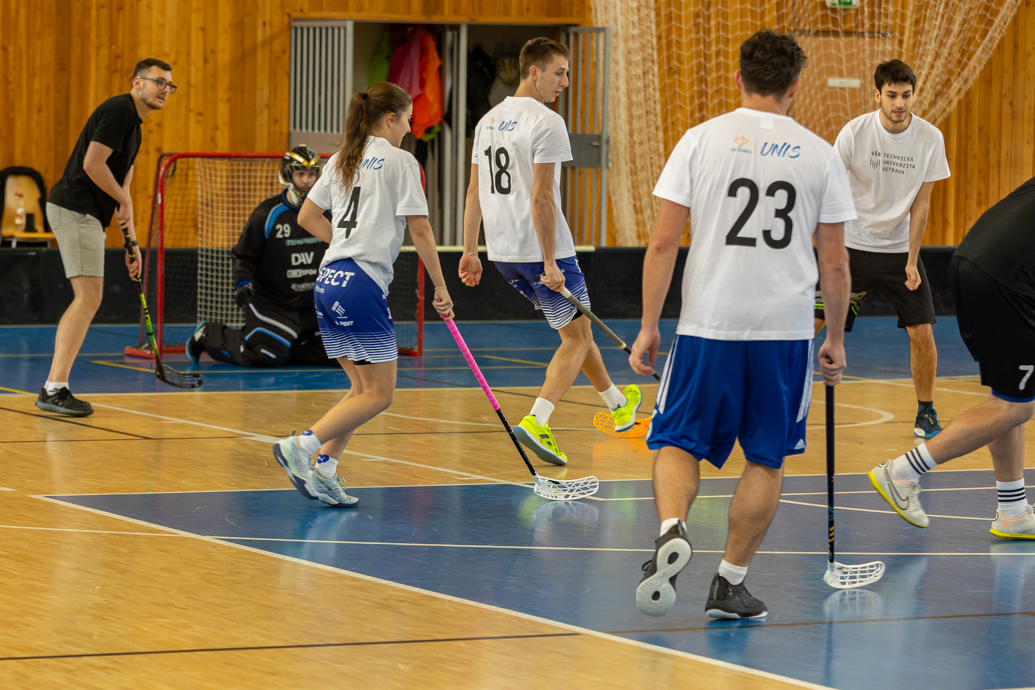 florbal_UNIS_foto-tomas-slama