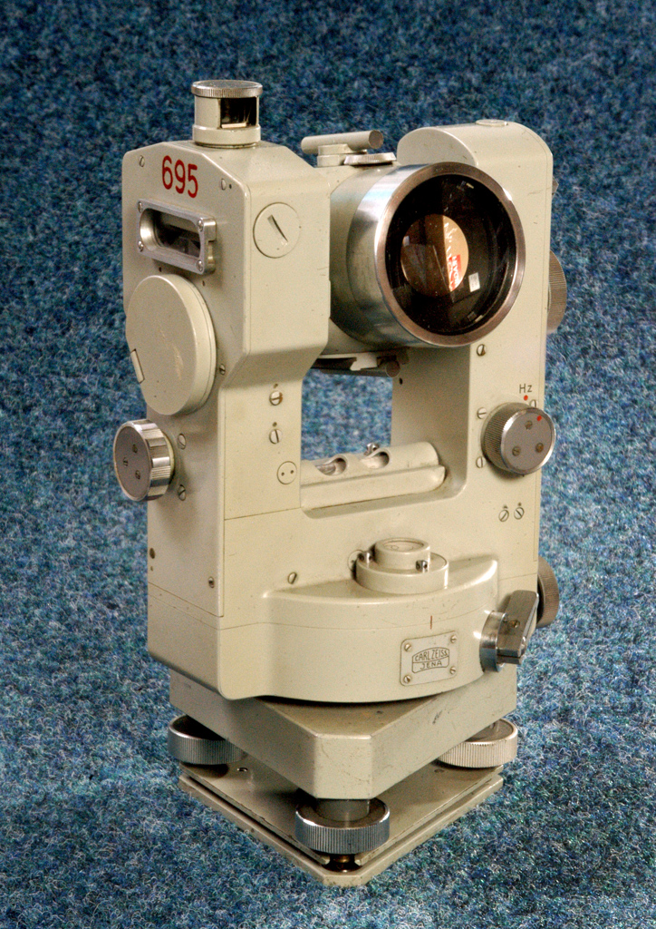Theodolite Theo 010