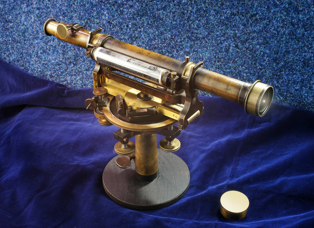 Levelling instrument