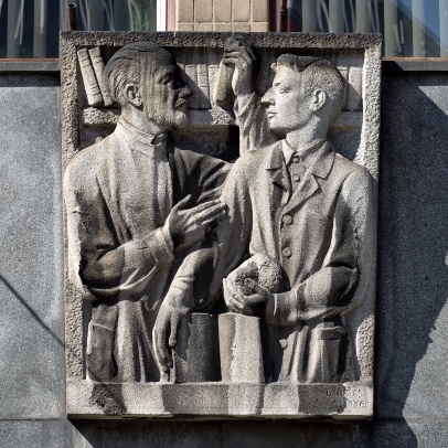 Detail reliéfu, fotografie Roman Polášek Detail reliéfu, fotografie Roman Polášek