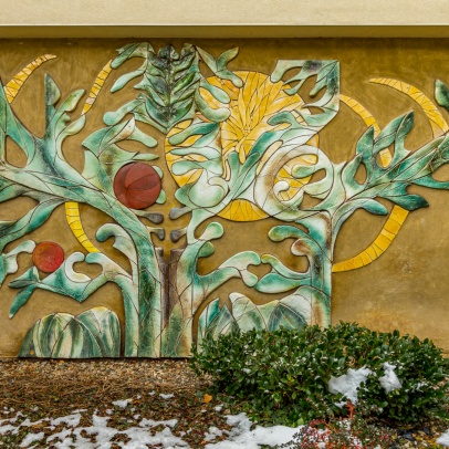 Reliéf v atriu Fakulty stavební - Slavnostní předání reliéfu po celkové opravě, fotografie Tomáš Sláma Reliéf v atriu Fakulty stavební - Slavnostní předání reliéfu po celkové opravě, fotografie Tomáš Sláma