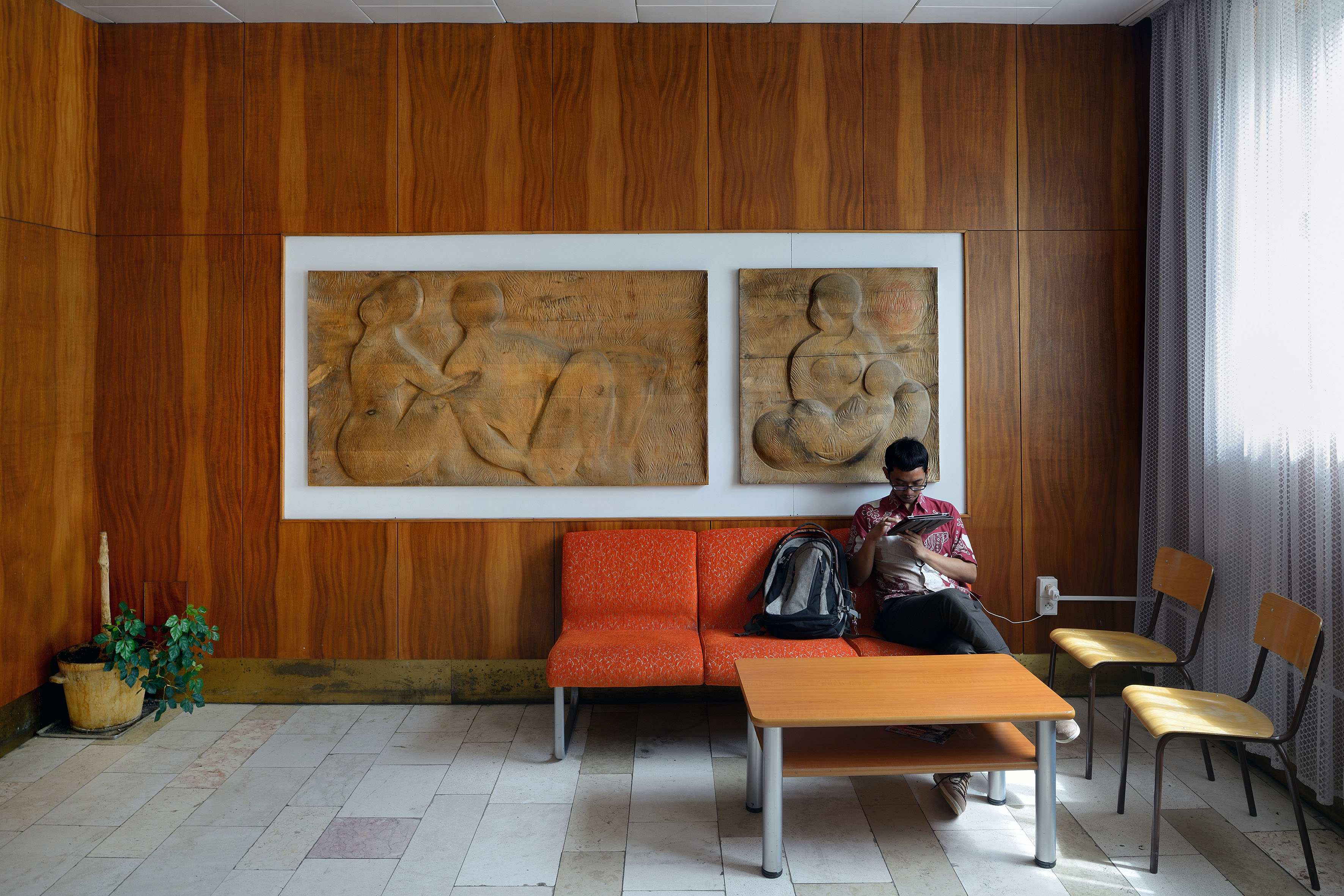 Reliefs Love and Family, photo by Roman Polášek