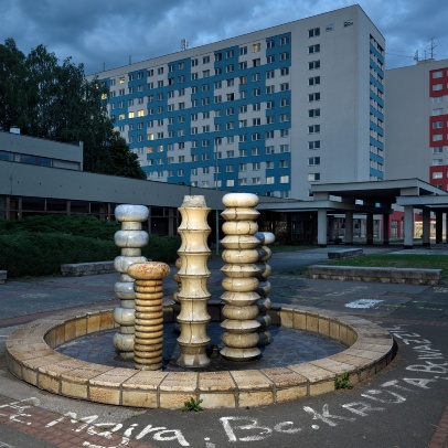 Fontána večer, fotografie Roman Polášek Fontána večer, fotografie Roman Polášek