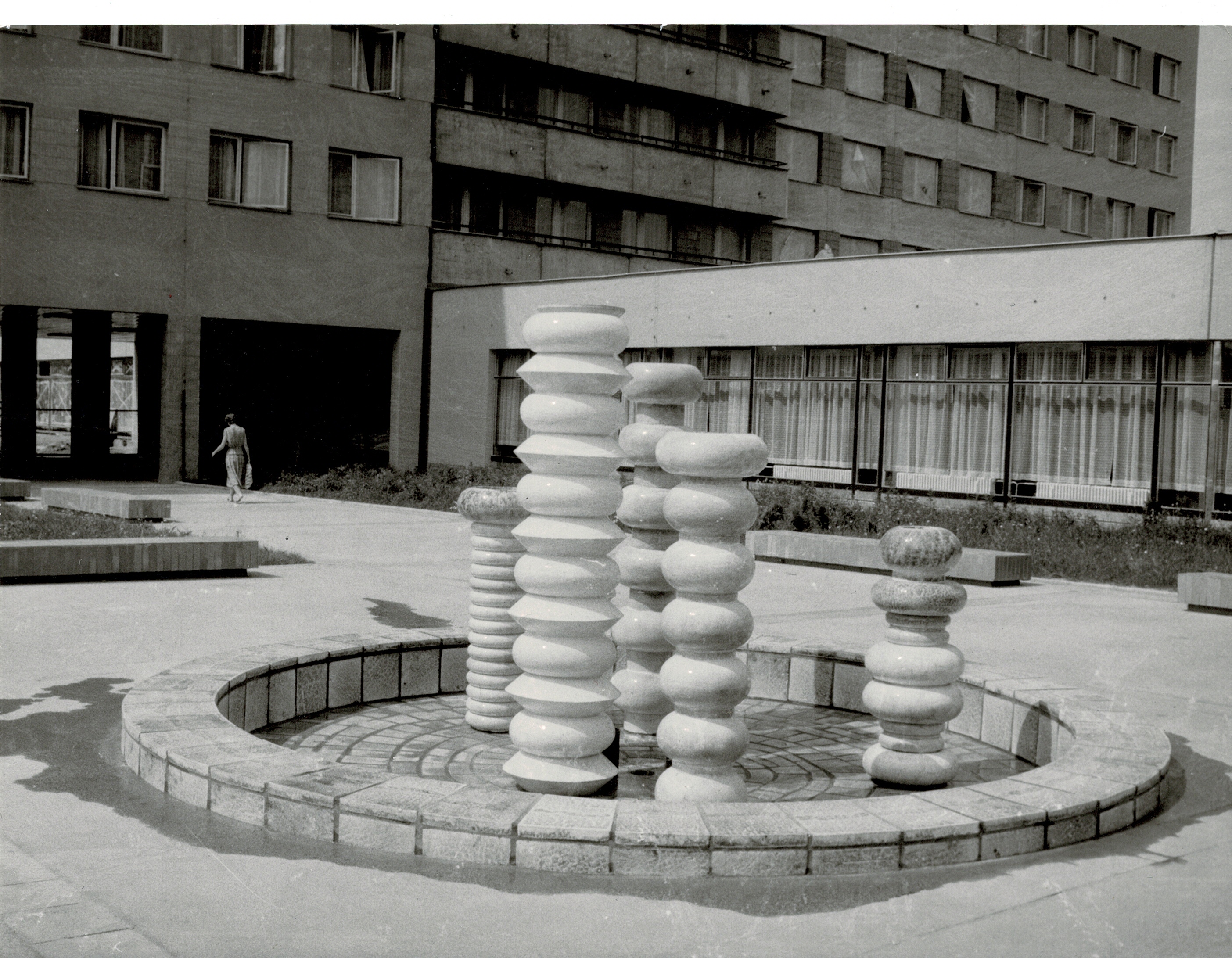 Fountain upon completion, Archive of Jiří Myszak
