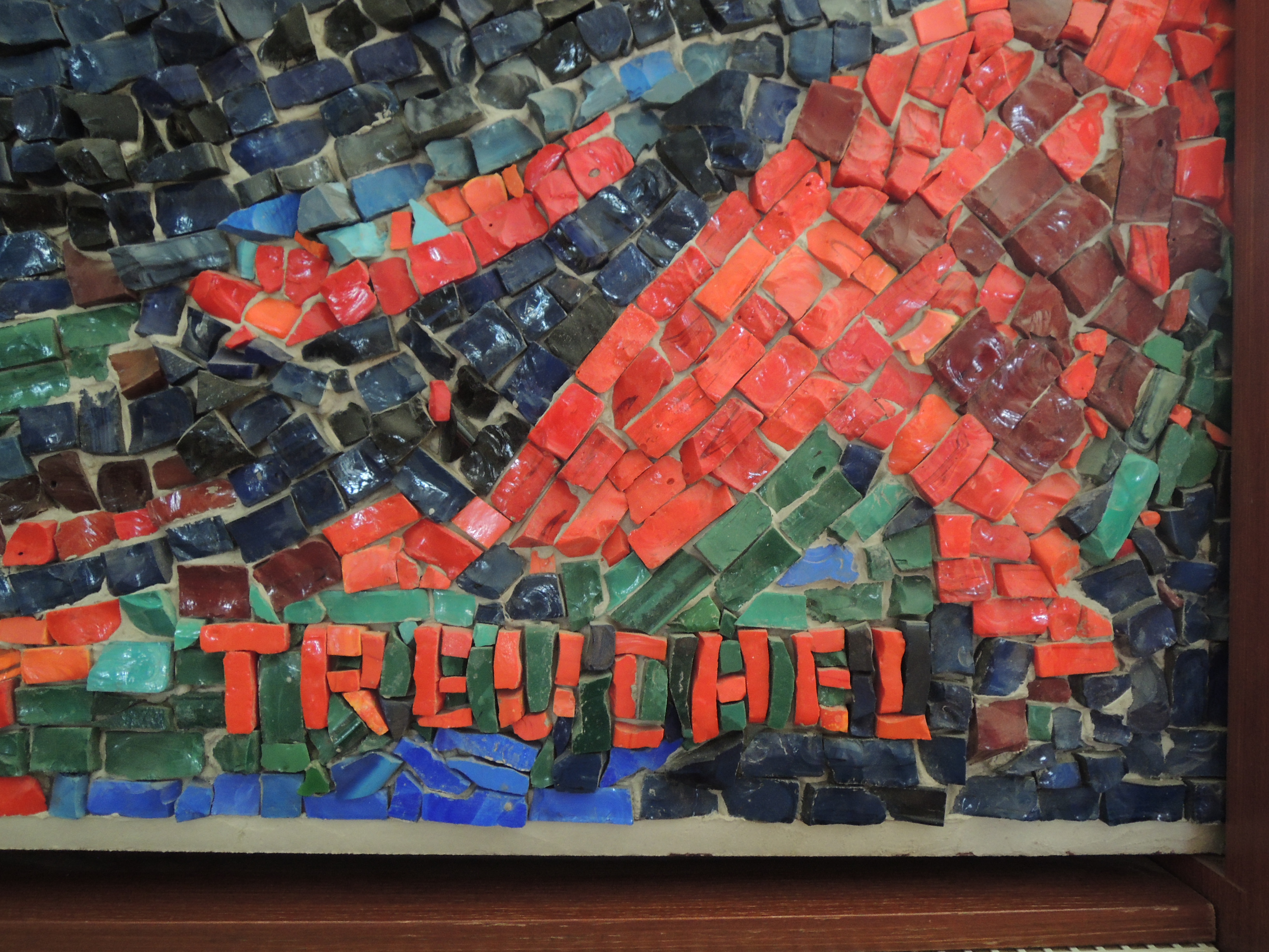 Signature in the lower right corner of the mosaic, photo by Roman Polášek
