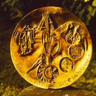 Model of the HGF emblem, photos from the archive of Lumír Čmerda Model of the HGF emblem, photos from the archive of Lumír Čmerda