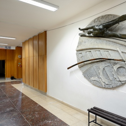 In the Beginning Was the Wheel / Scientific-Technical Revolution, relief in the corridor of the University Library of VSB-TUO, photo by Roman Polášek