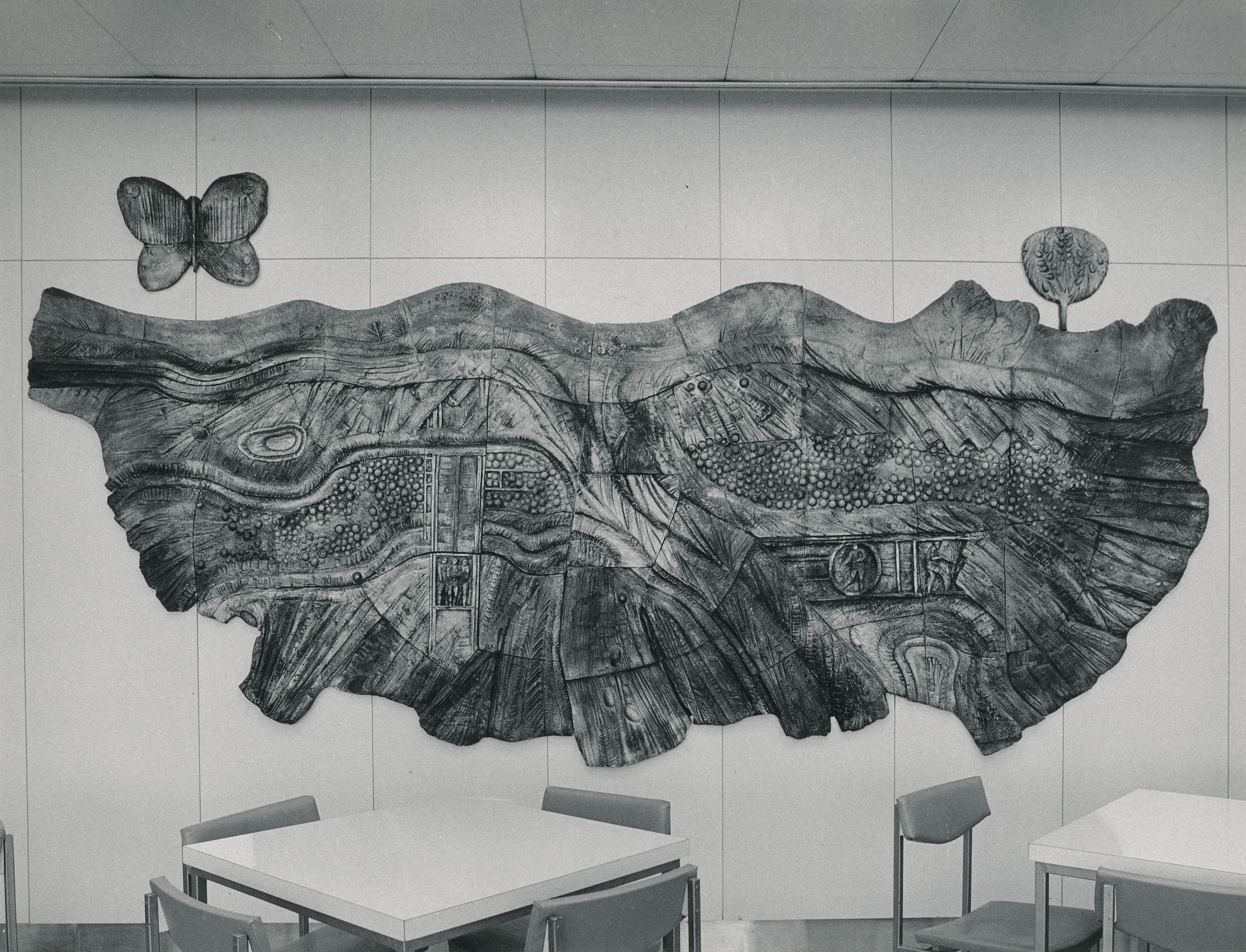 Ceramic relief, photo by Petr Sikula