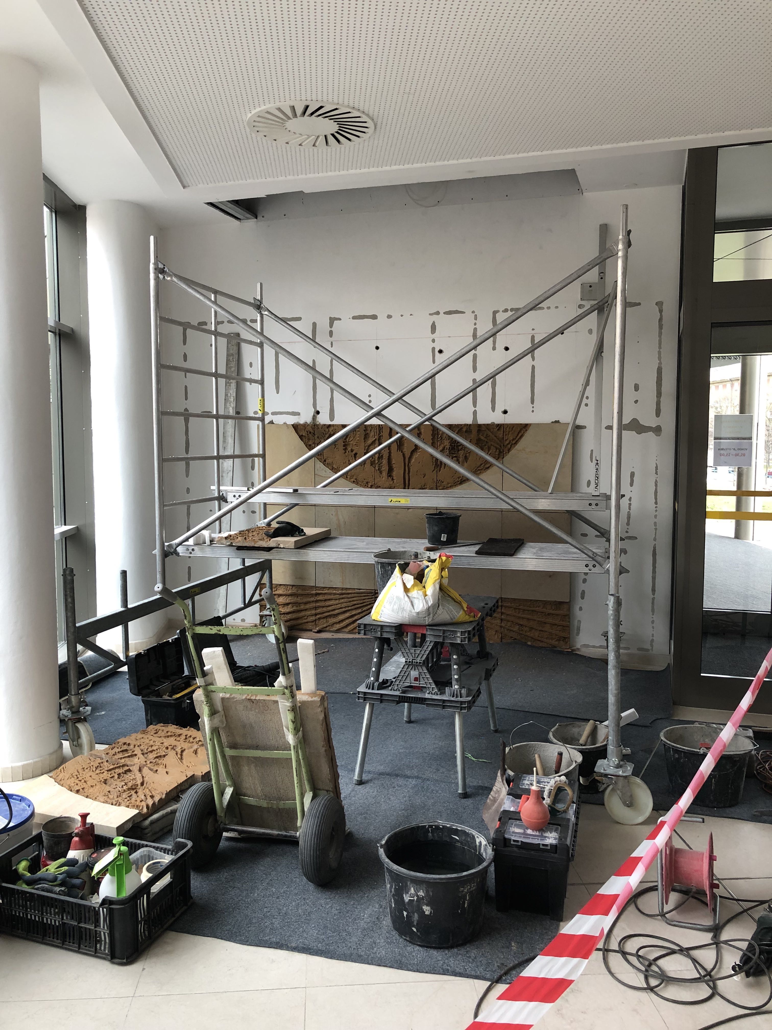 Installation of the Birth of Iron in summer 2019, photos VSB-TUO