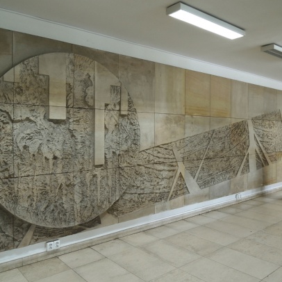 Reliéf Zrození uhlí, fotografie Roman Polášek Reliéf Zrození uhlí, fotografie Roman Polášek